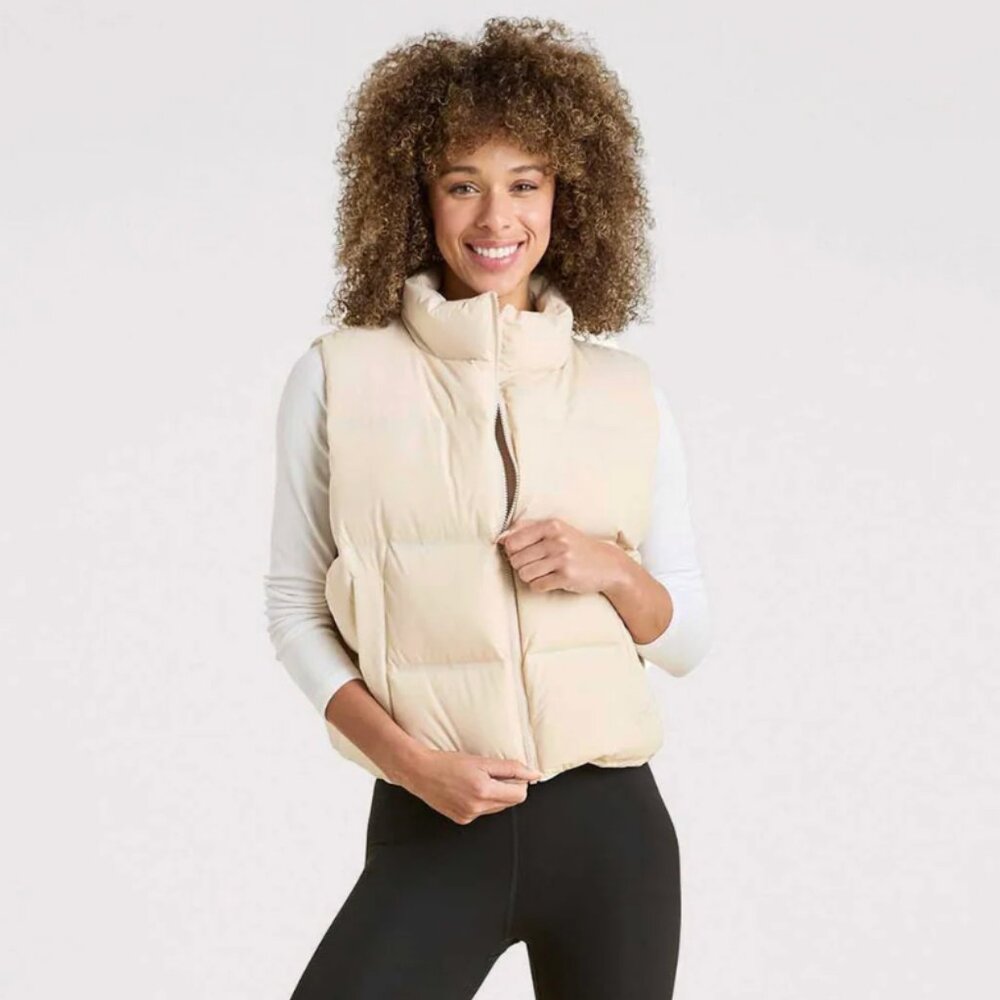 NEW NEVER WORN Nuuds Puffer Vest Color Bone